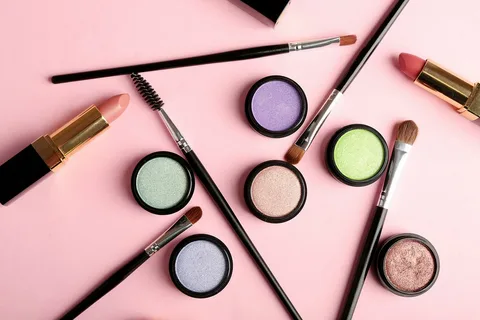 Essential Makeup Tools for Beginners: Your Starter Kit Guide makeup tools for beginners